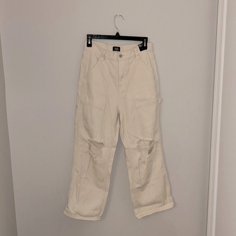 Cropped, ripped, high waisted carpenter jeans